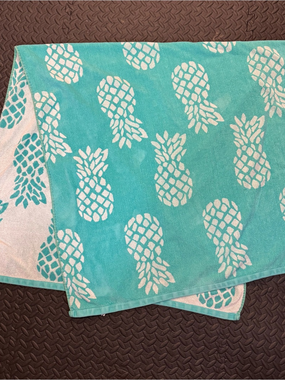St Tropez Pineapple Beach Towel 34x66 100% Cotton Aqua White Made Egypt